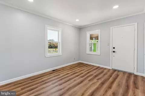 12 5th Ave, Halethorpe, MD 21227 photo 7