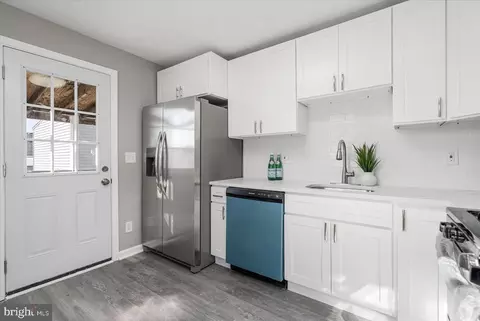 Kitchen - 55 Wise Ave, Dundalk, MD 21222 photo 3 of 4