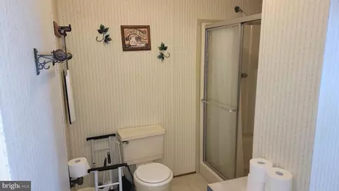 38 Tearose Dr, Middle River, MD 21220 photo 27