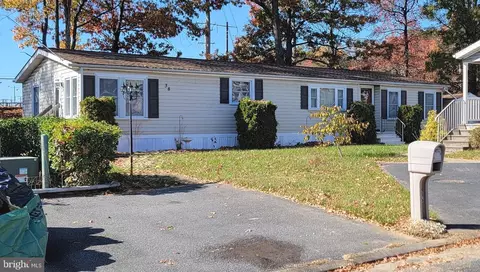 38 Tearose Dr, Middle River, MD 21220
