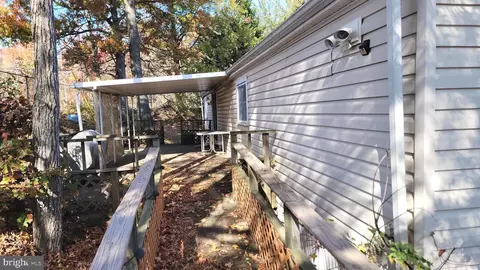 38 Tearose Dr, Middle River, MD 21220 photo 10