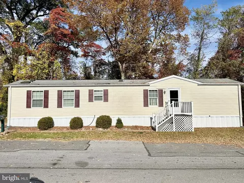 3520 Buckboard Ln, Middle River, MD 21220