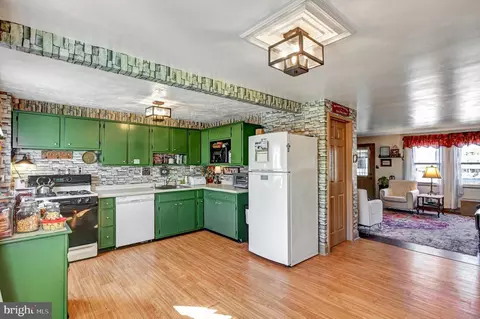 3145 Ryerson, Halethorpe, MD 21227 photo 10
