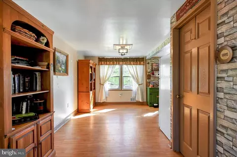 3145 Ryerson, Halethorpe, MD 21227 photo 5