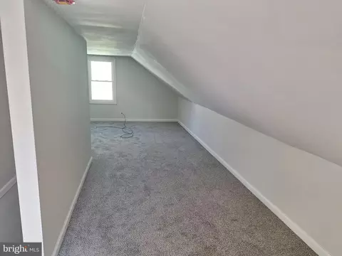 Entry Way - 1908 Willow Spring Rd, Dundalk, MD 21222 photo 6 of 7