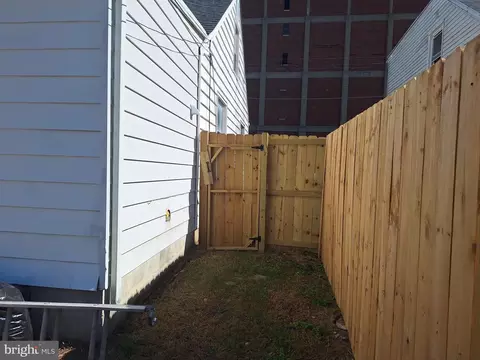 Exterior - 1908 Willow Spring Rd, Dundalk, MD 21222 photo 6 of 6