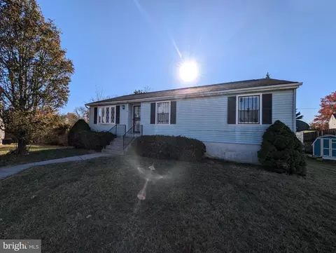 13 Van Yerrell Ct, Gwynn Oak, MD 21207