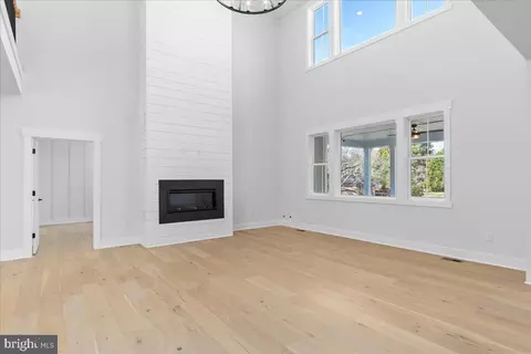 Living - 2 Merry Hill Ct, Baltimore, MD 21208 photo 1 of 7