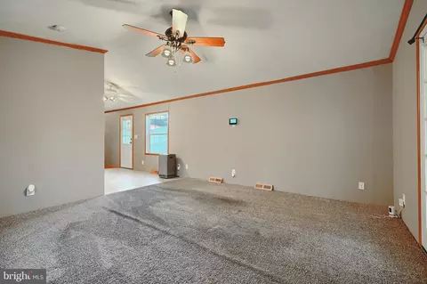 120 Covered Wagon Rd, Middle River, MD 21220 photo 7