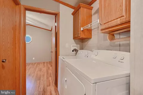 120 Covered Wagon Rd, Middle River, MD 21220 photo 15