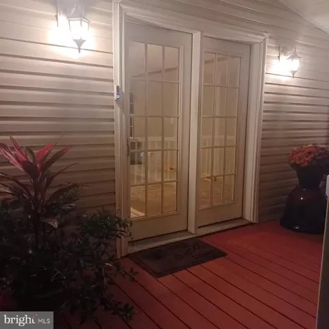 120 Covered Wagon Rd, Middle River, MD 21220 photo 6