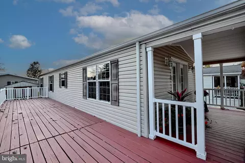 120 Covered Wagon Rd, Middle River, MD 21220 photo 25