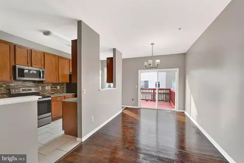 Living - 21 Springtide, Middle River, MD 21220 photo 3 of 3