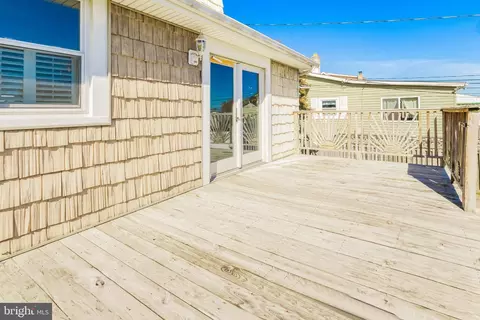 Exterior - 3109 Lynch Rd, Sparrows Point, MD 21219 photo 1 of 5