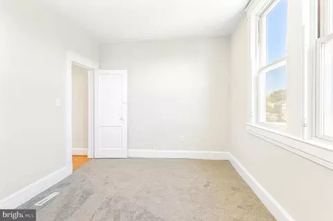 Bedroom - 3109 Lynch Rd, Sparrows Point, MD 21219 photo 2 of 5