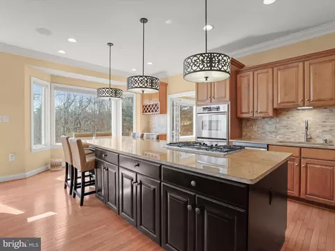 Kitchen - 4 Harwick Ct, Baltimore, MD 21209 photo 5 of 6