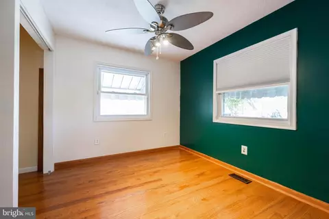 100 Dihedral Dr, Middle River, MD 21220 photo 18