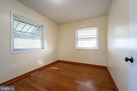 100 Dihedral Dr, Middle River, MD 21220 photo 20