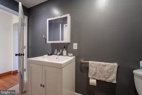 100 Dihedral Dr, Middle River, MD 21220 photo 17