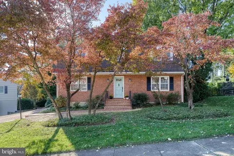 8232 Burnley Rd, Towson, MD 21204