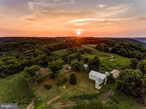1304 Monkton Rd, Monkton, MD 21111