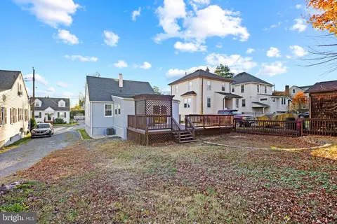 Exterior - 1260 Maple Ave, Halethorpe, MD 21227 photo 9 of 9