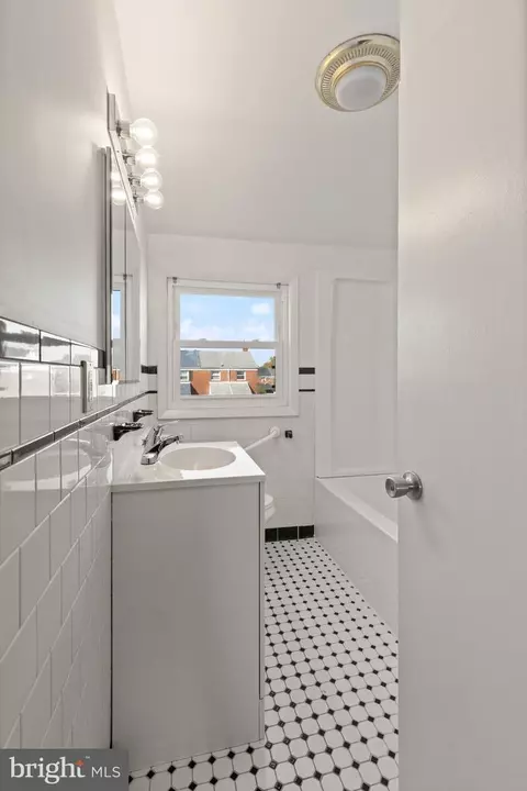 Bath - 2015 Holborn Rd, Dundalk, MD 21222 photo 1 of 1