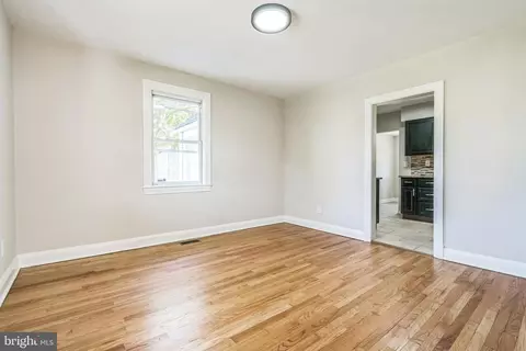 3605 Durley Ln, Gwynn Oak, MD 21207 photo 4