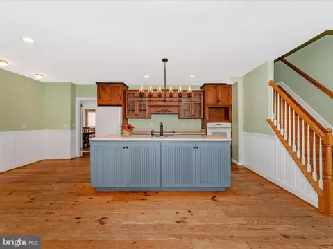 Kitchen - 15407 Dover Rd, Upperco, MD 21155 photo 2 of 5
