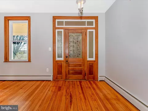 Entry Way - 15407 Dover Rd, Upperco, MD 21155 photo 1 of 5