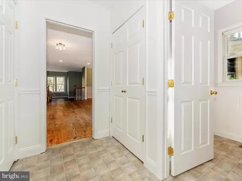 Entry Way - 15407 Dover Rd, Upperco, MD 21155 photo 3 of 5
