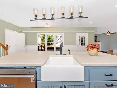 Kitchen - 15407 Dover Rd, Upperco, MD 21155 photo 5 of 5