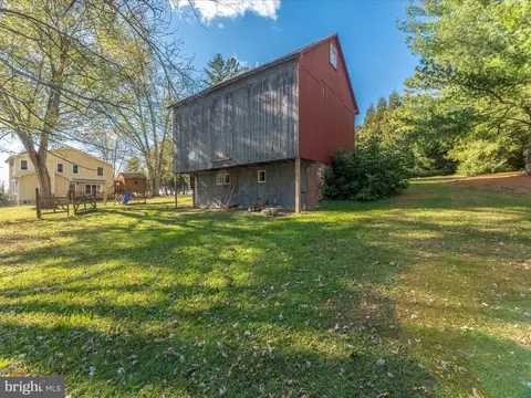 Exterior - 15407 Dover Rd, Upperco, MD 21155 photo 15 of 18