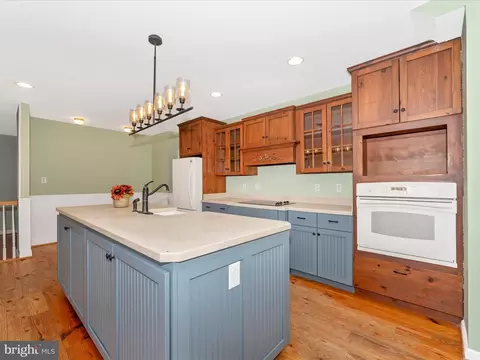 Kitchen - 15407 Dover Rd, Upperco, MD 21155 photo 4 of 5