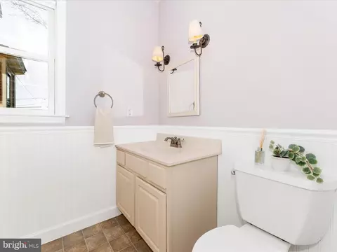Bath - 15407 Dover Rd, Upperco, MD 21155 photo 2 of 4