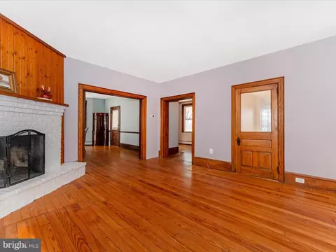 Living - 15407 Dover Rd, Upperco, MD 21155 photo 2 of 9