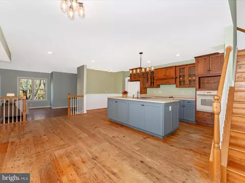 Kitchen - 15407 Dover Rd, Upperco, MD 21155 photo 3 of 5