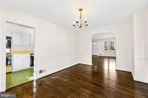 233 Brandon Rd, Baltimore, MD 21212 photo 7