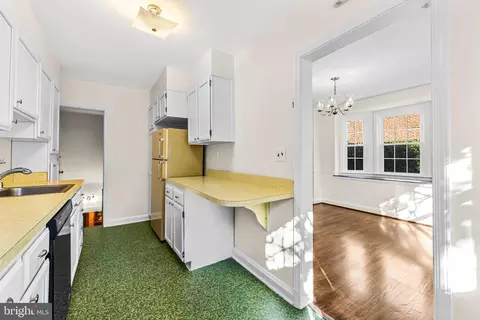 233 Brandon Rd, Baltimore, MD 21212 photo 10