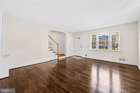 233 Brandon Rd, Baltimore, MD 21212 photo 3