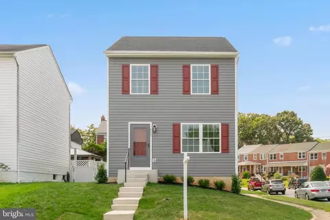 557 Chalcot Sq, Essex, MD 21221
