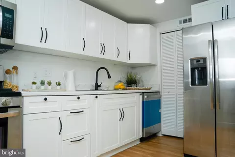7404 Forrest Ave, Parkville, MD 21234
