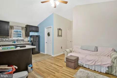 1263 Circle Dr, Halethorpe, MD 21227 photo 33
