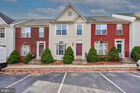 1204 Carli Ct, Catonsville, MD 21228