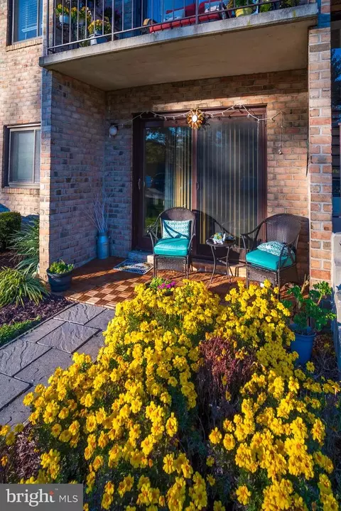 3 Bristol Hill Ct #A-1, Catonsville, MD 21228