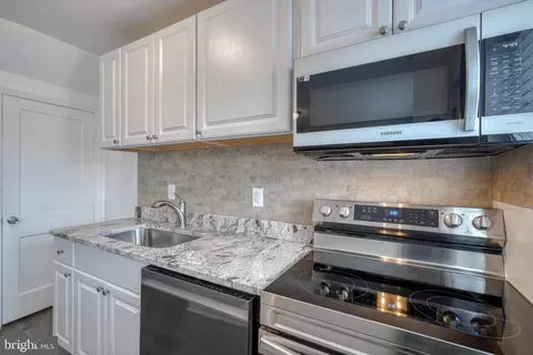 2159 Firethorn Rd, Middle River, MD 21220 photo 7