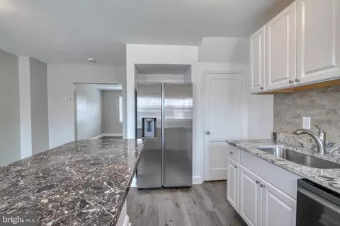 2159 Firethorn Rd, Middle River, MD 21220 photo 6