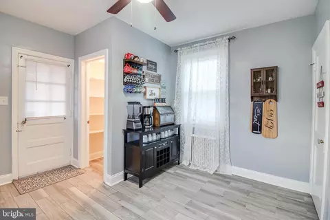 4301 Fordham Rd, Baltimore, MD 21229 photo 10