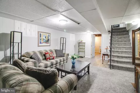 4301 Fordham Rd, Baltimore, MD 21229 photo 26