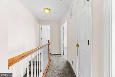 Entry Way - 1942 Frames Rd, Dundalk, MD 21222 photo 6 of 6